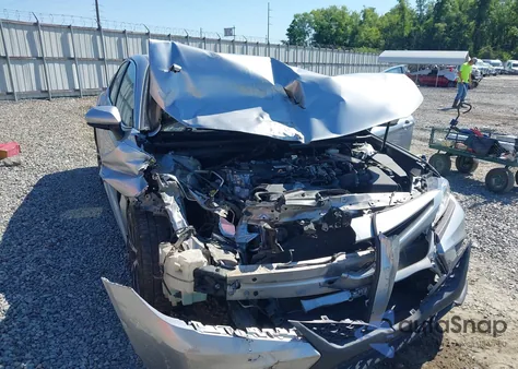 2020 Toyota Camry Se из США, поврежденный, VIN 4T1G11AK5LU983431